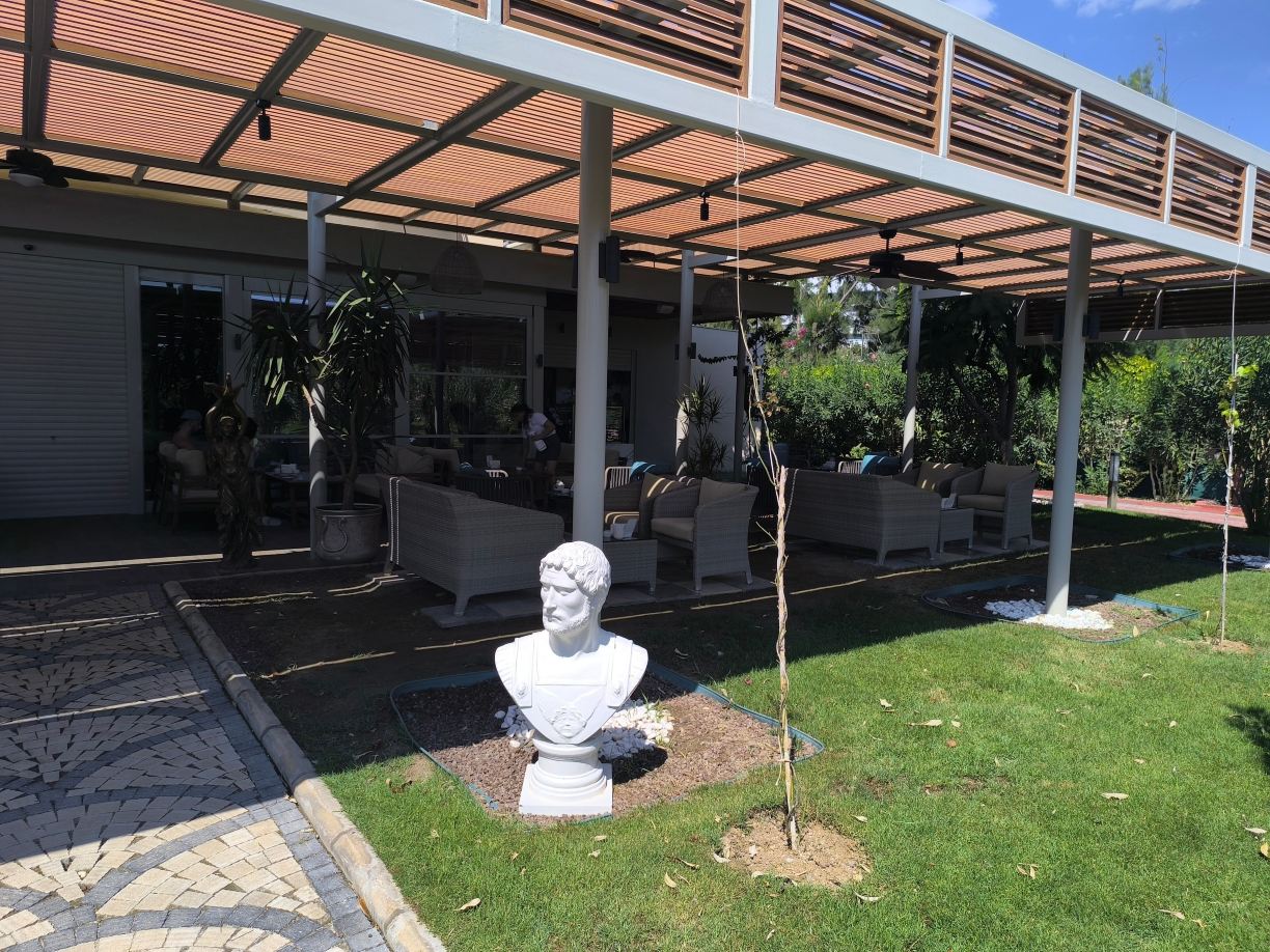 法美拉腊温泉度假酒店-泳池