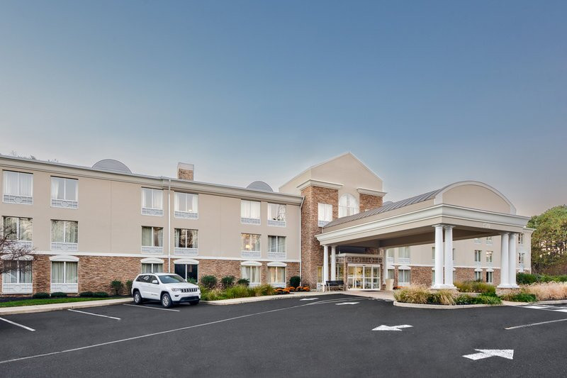 Farmingdale酒店住宿-Holiday Inn Express Neptune by IHG