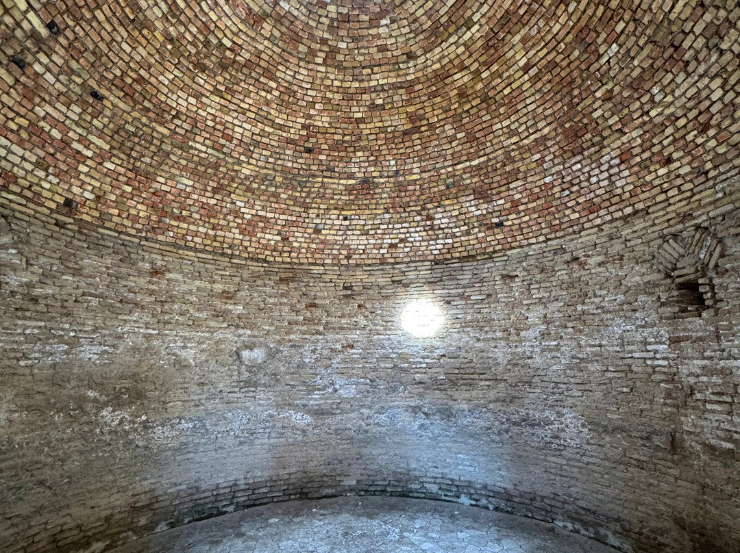 Mohammed ibn Zayd Mausoleum-Merv必去景点
