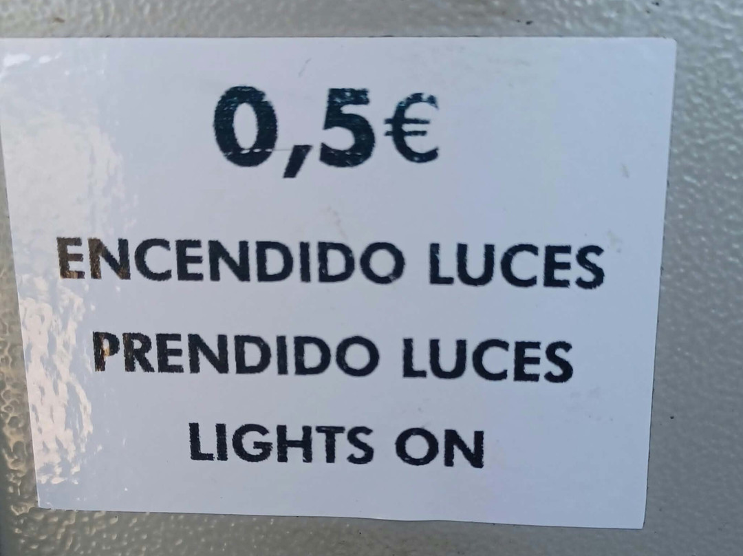 Igrexa de San Xulian de Requeixo-Pontecesures必去景点