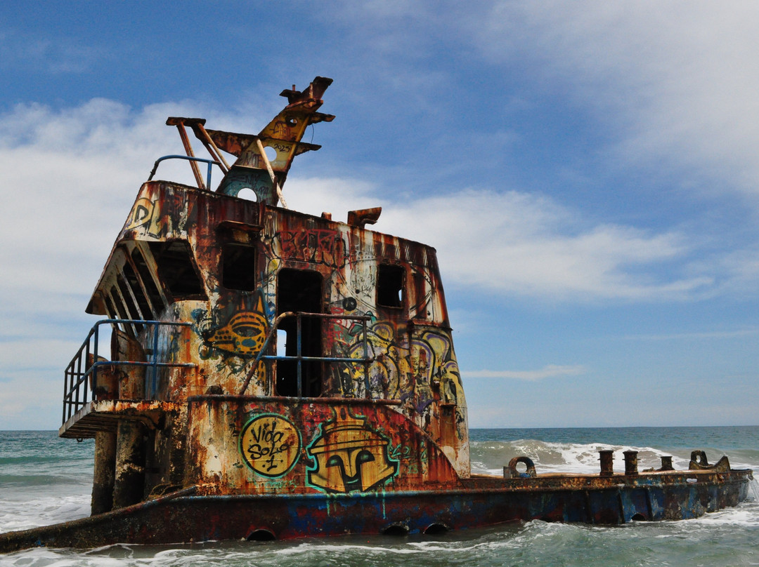 Yicel Shipwreck-Manzanillo必去景点