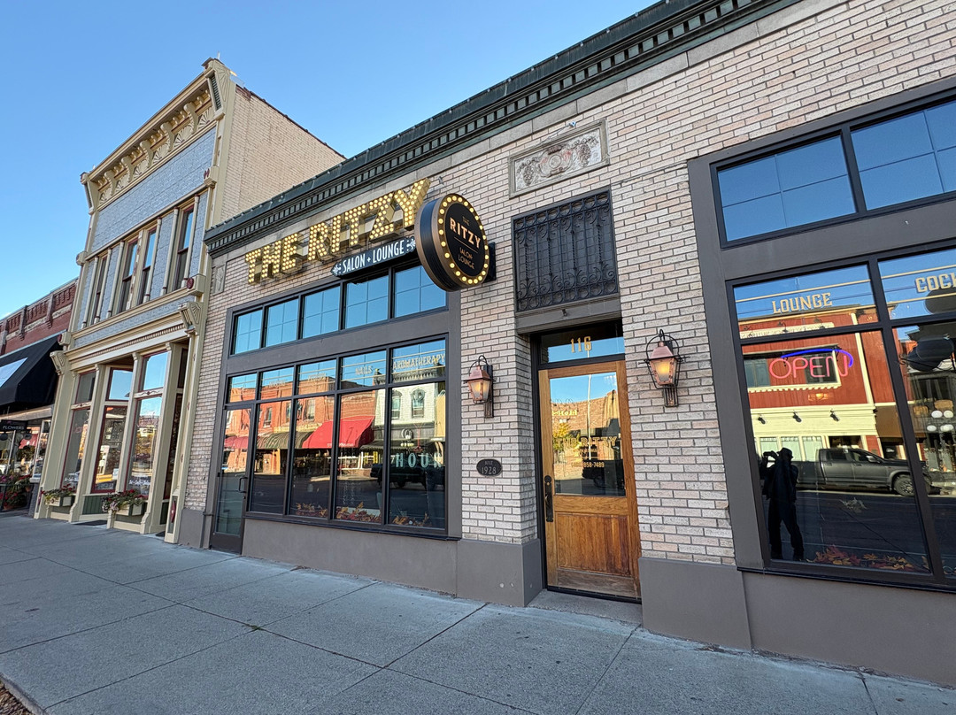 The Ritzy Salon & Cocktail Lounge