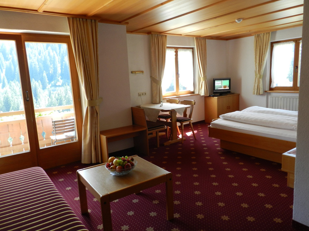 达缪尔斯酒店住宿-Hotel-Restaurant Alpenblume
