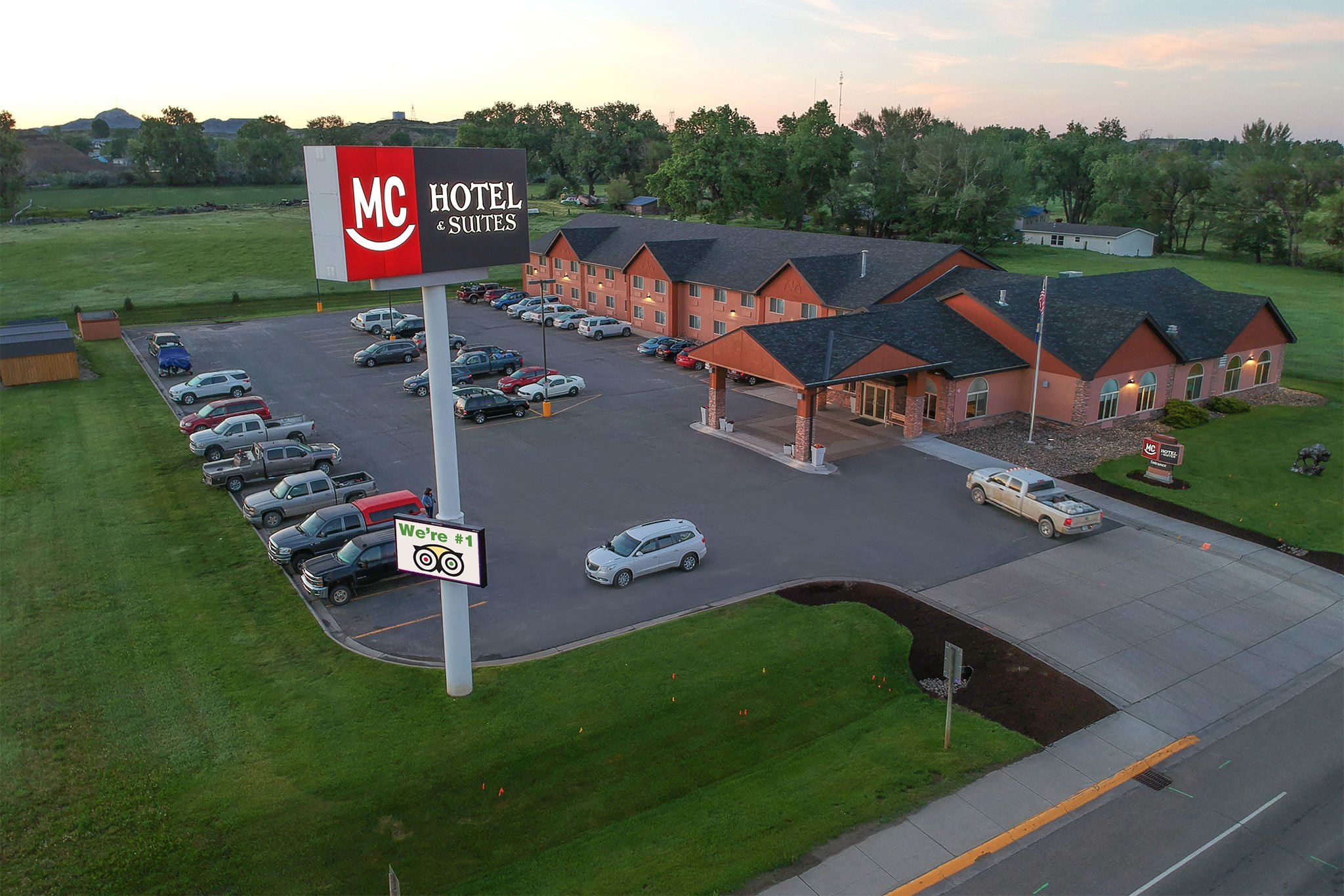 Miles City Hotel & Suites-官方