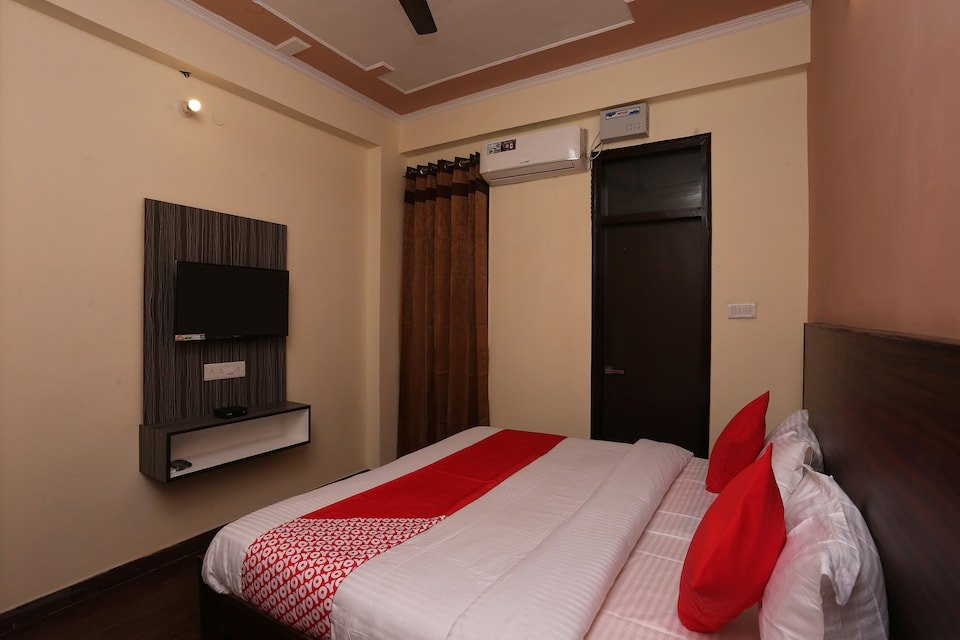 OYO Hotel City Residency