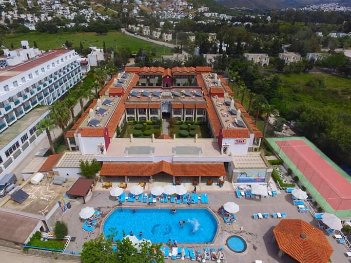 Tiana Beach Resort-官方