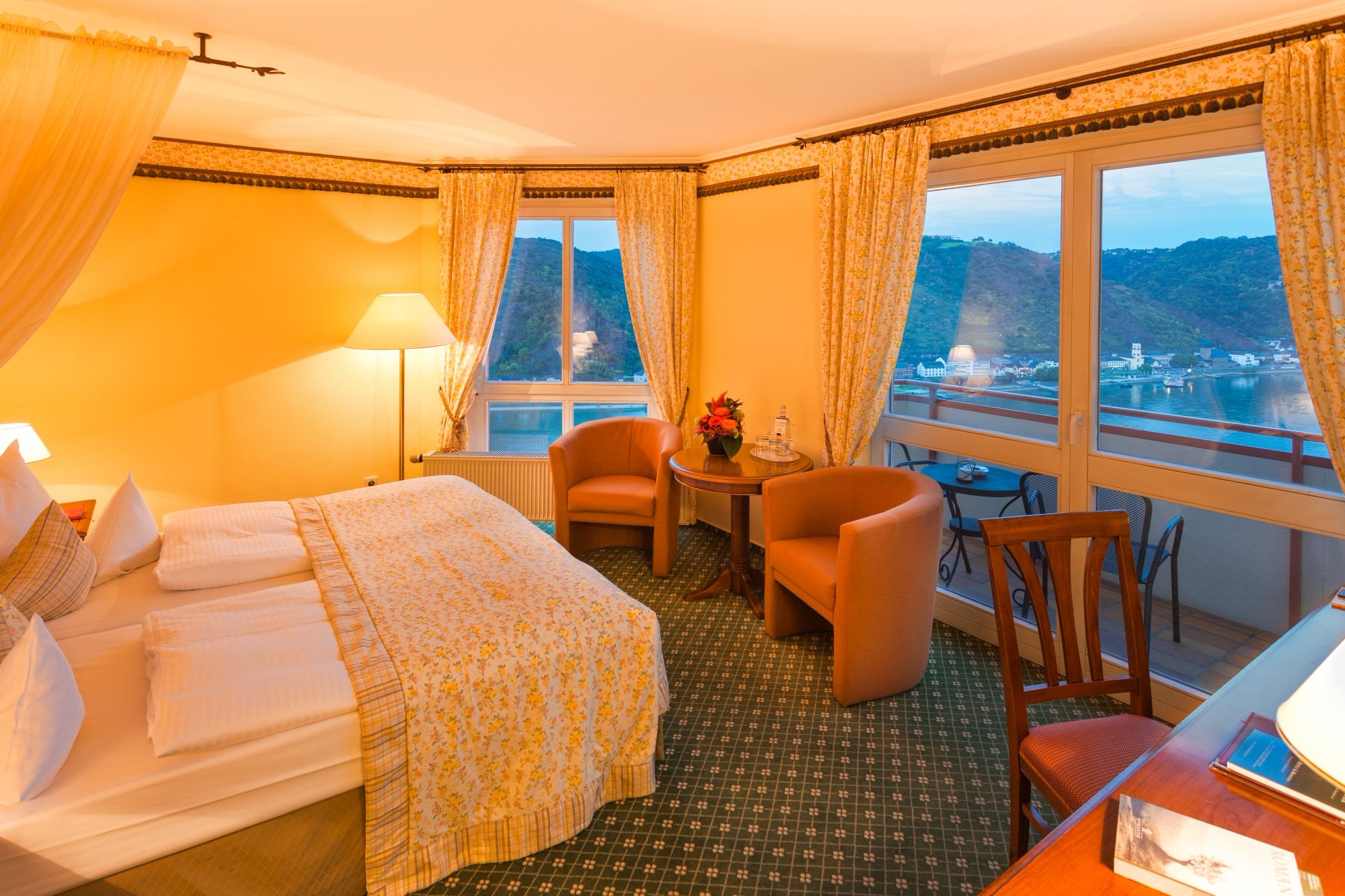 Hotel Schloss Rheinfels-官方