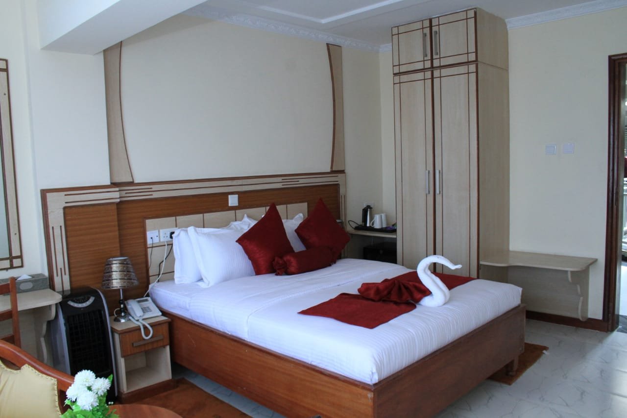 Empolos Hotel-官方