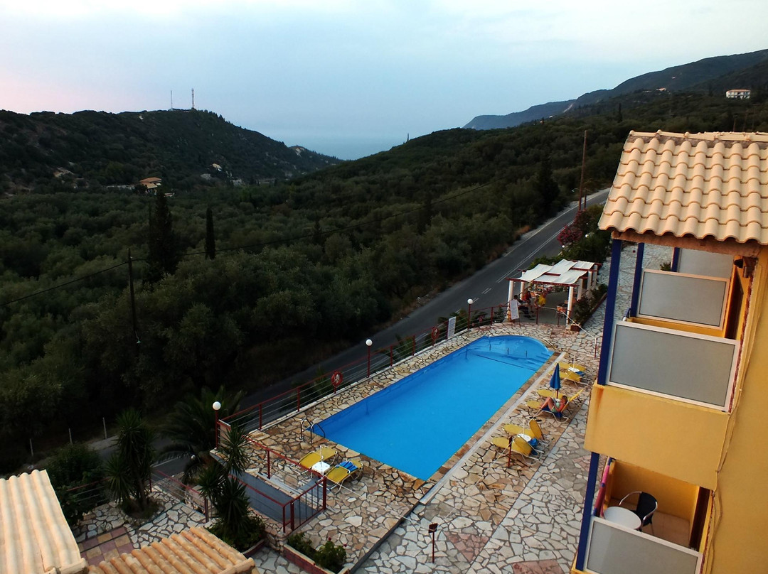 Karya酒店住宿-Politia Hotel