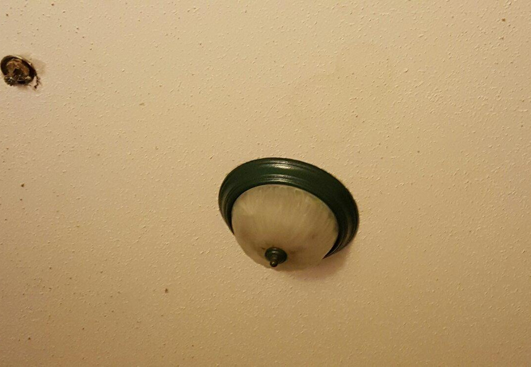 门罗维尔快捷假日酒店