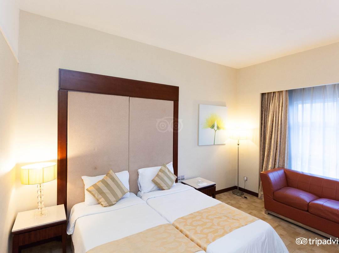 Maytower丝丽酒店及服务式住宅主图