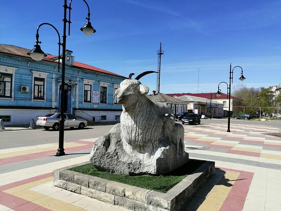 Monument to Goat-Uryupinsk必去景点