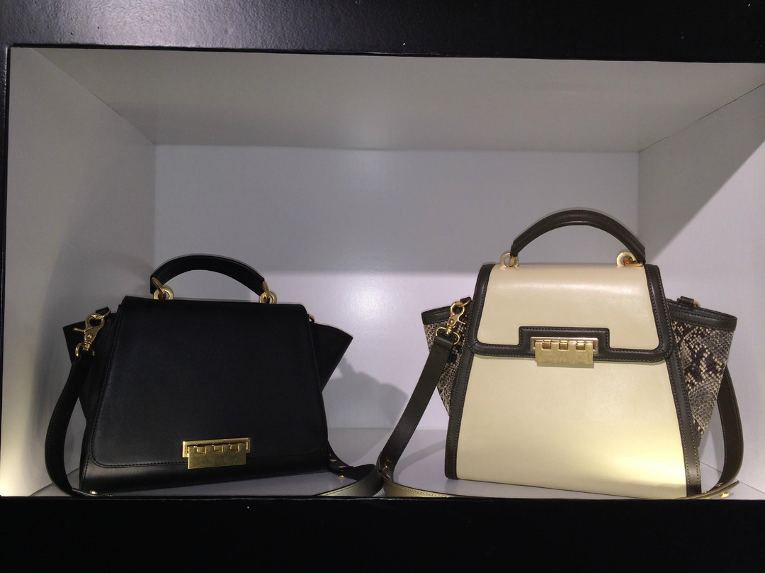 Club Calais-纽波特必去景点