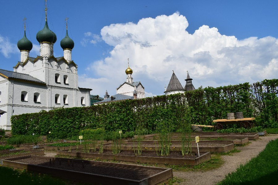 Mitropolichiy Garden-Rostov必去景点