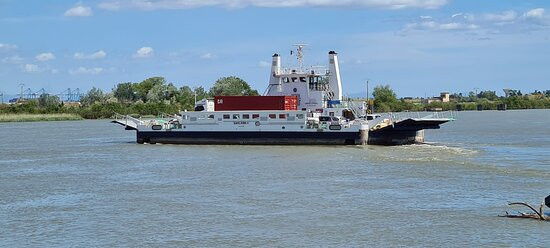 Bac de Barcarin-Salin de Giraud必去景点