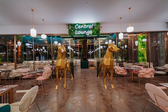 Central Steak Lounge