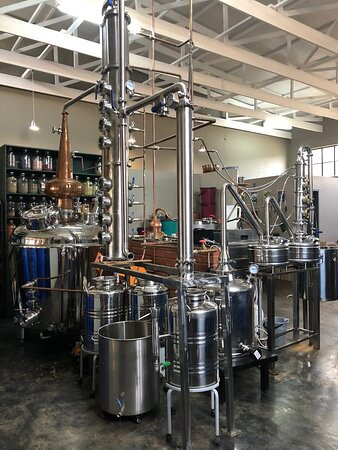 Incendo Distillery-哈特比斯普特必去景点