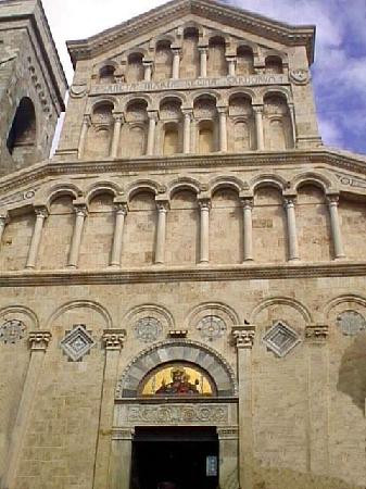 Cattedrale Di Santa Cecilia-卡利亚里省必去景点