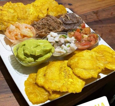 Donde Carmona Street Food