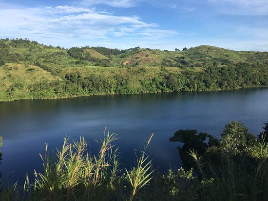 Uganda Crater Lakes Tours-Fort Portal必去景点