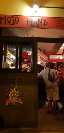 Mojo Hand-博洛尼亚必去景点