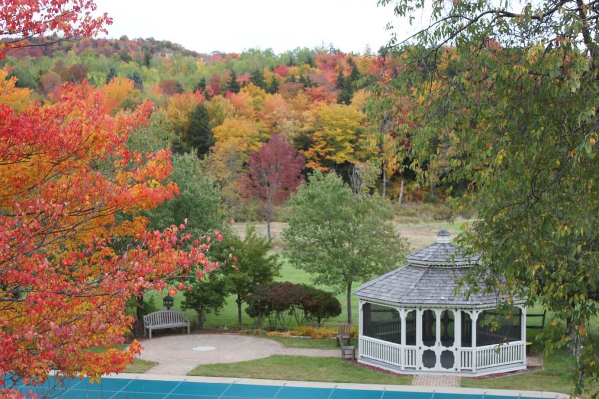 Mountaineer Inn-官方