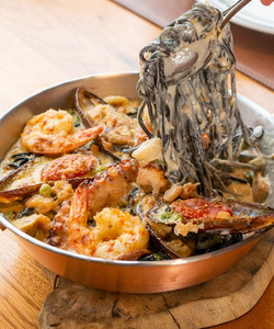 Raízes Restaurante Pizzaria餐厅图片