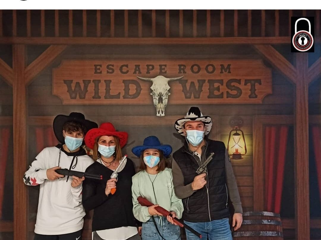 Escapa-T Lleida Room Escape-列伊达必去景点