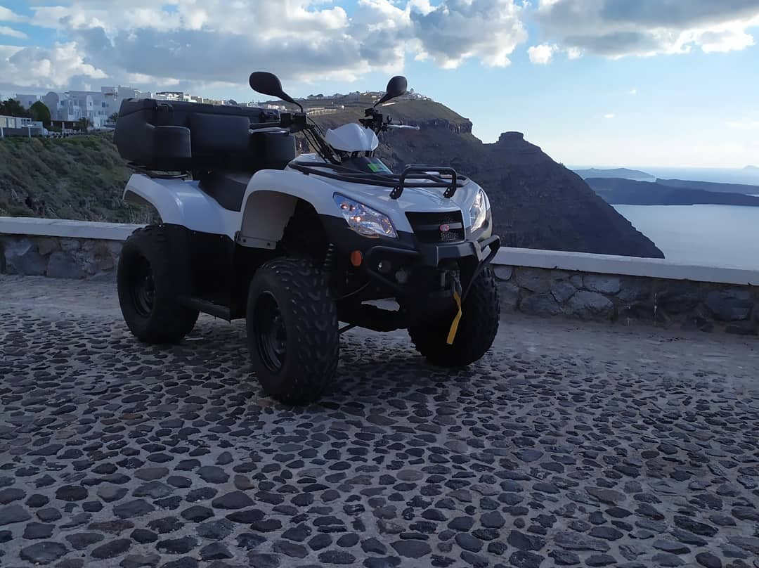 Moto Center Loukas-费拉必去景点