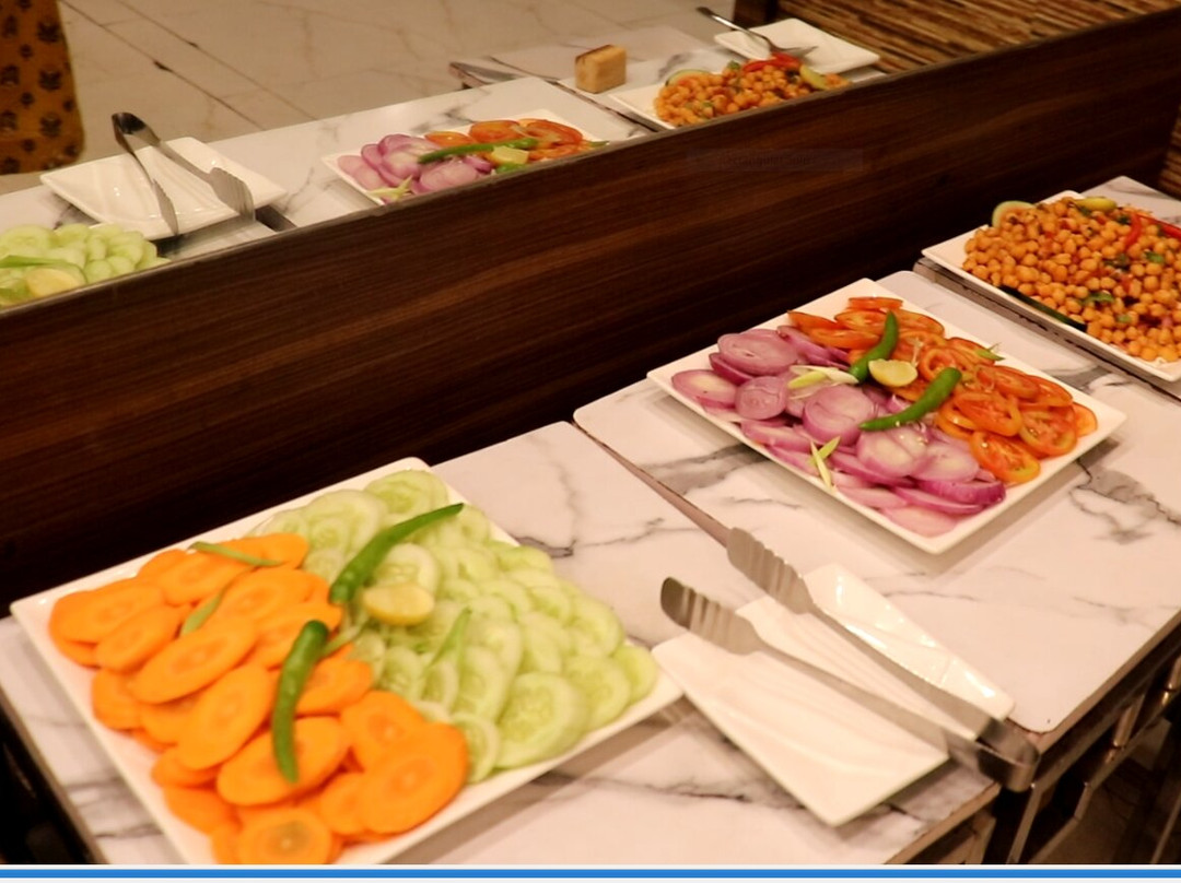 Poppys Hotel Madurai主图