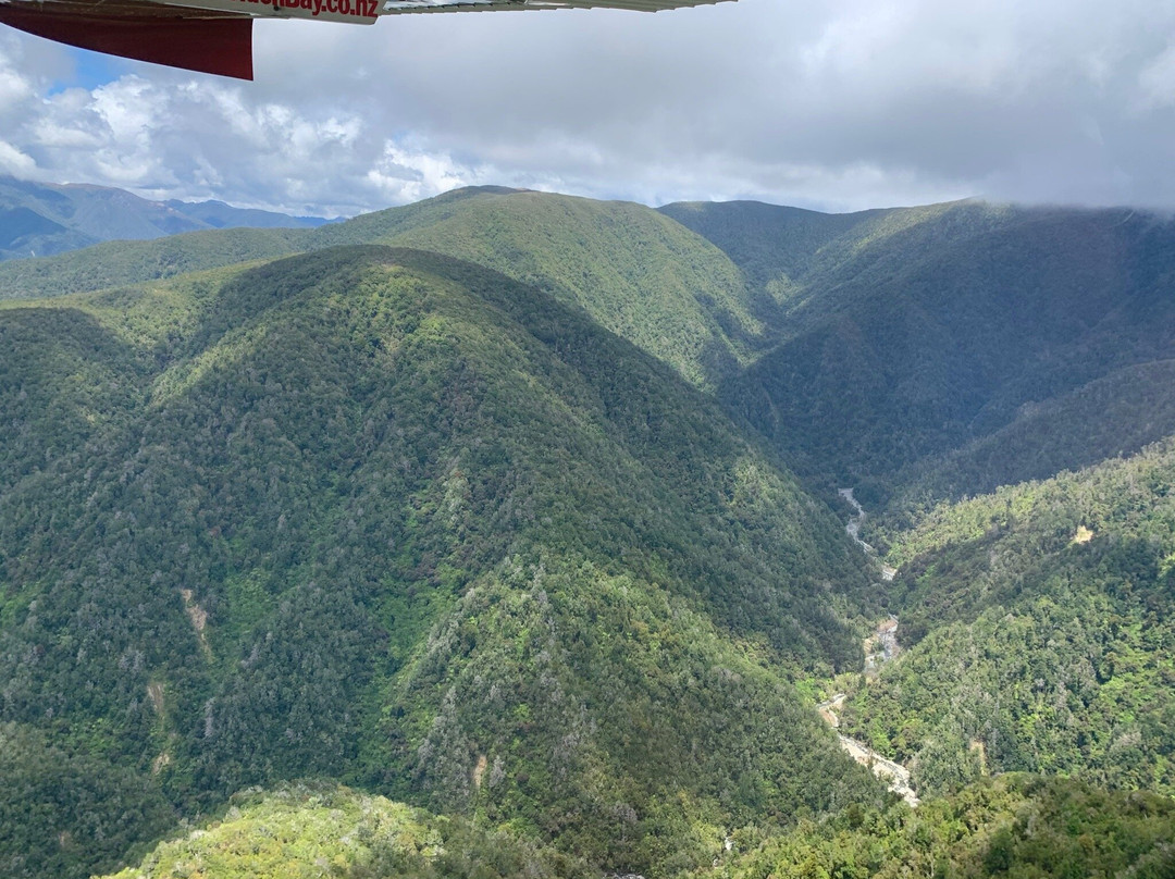 Adventure Flights Golden Bay-塔卡卡必去景点