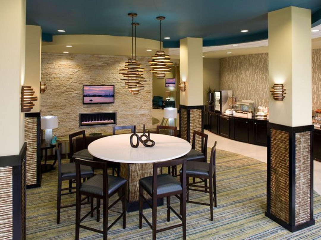 Holiday Inn Express & Suites Waycross by IHG主图