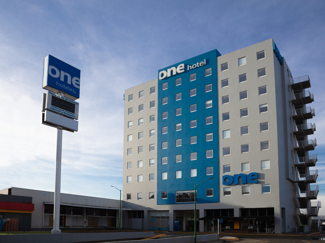 Hotel One Puebla FINSA主图