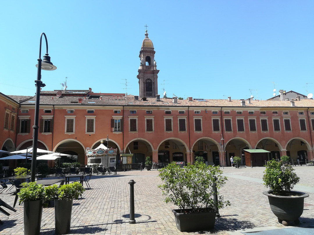 Piazza Giuseppe Garibaldi景点图片