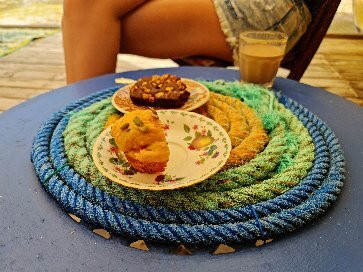 The Big Barge Art Centre-West Island必去景点