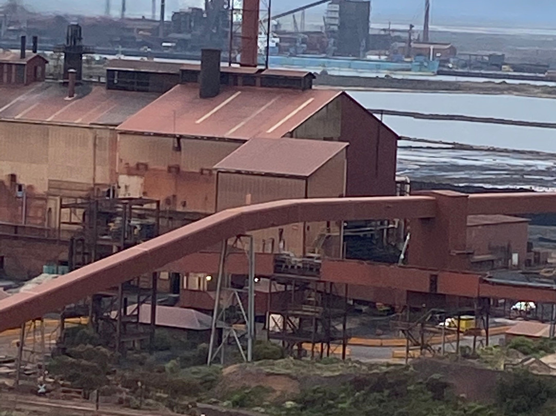 Hummock Hill Lookout-Whyalla必去景点