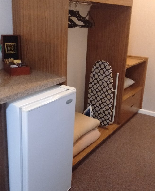 Augusta Courtyard Motel主图