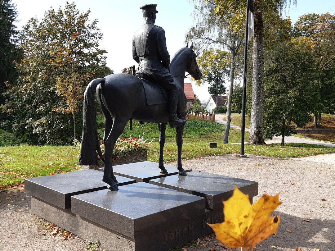 Equestrian statue of General Johan Laidoner景点图片