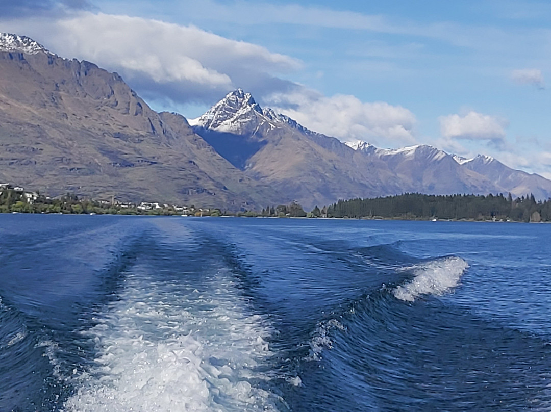 Queenstown Water Taxis-皇后镇必去景点