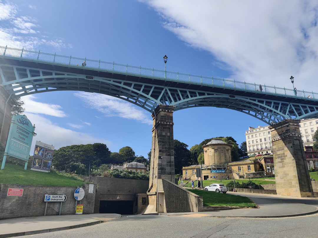 Spa Bridge Scarborough景点图片
