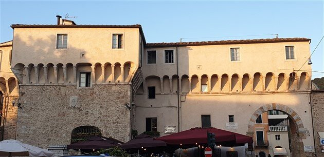 Piazza Duomo景点图片