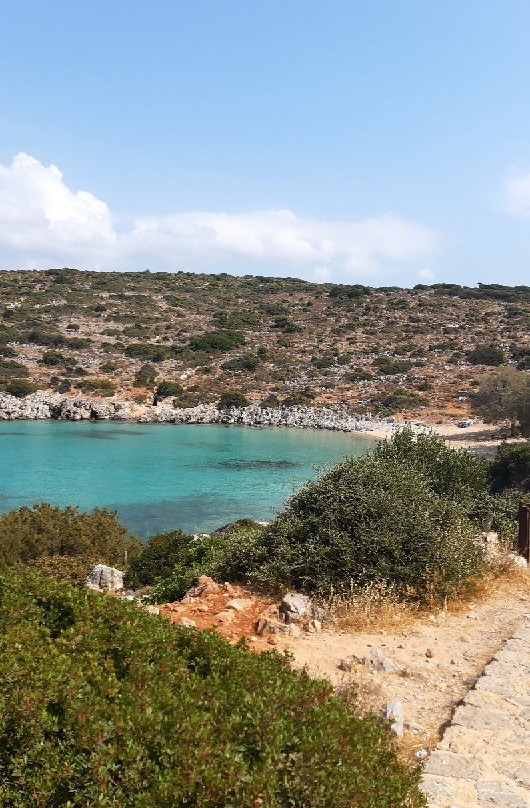 Agia Dinami Beach景点图片