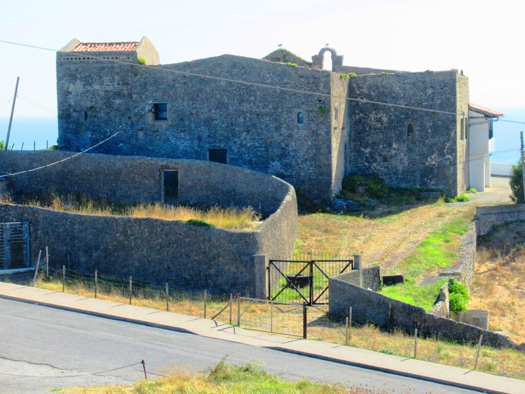 Faro de Santa Catalina景点图片