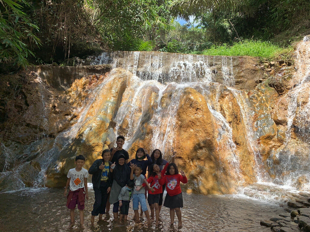 Cijalu Waterfall-Subang必去景点