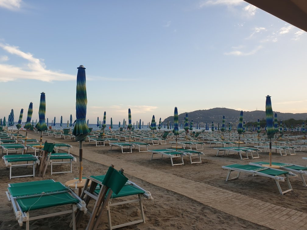 Bagni Bassamarea-San Bartolomeo al Mare必去景点