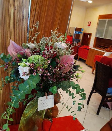 阿里斯酒店主图