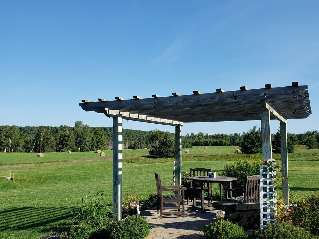 Chicaugon Lake Inn主图