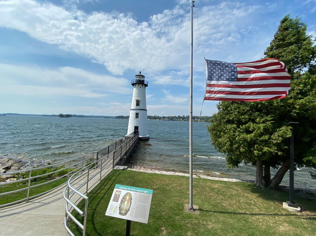 Rock Island Lighthouse State Park-Clayton必去景点