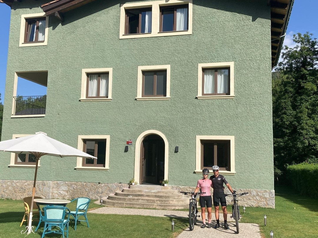 Els Avets Encantats主图