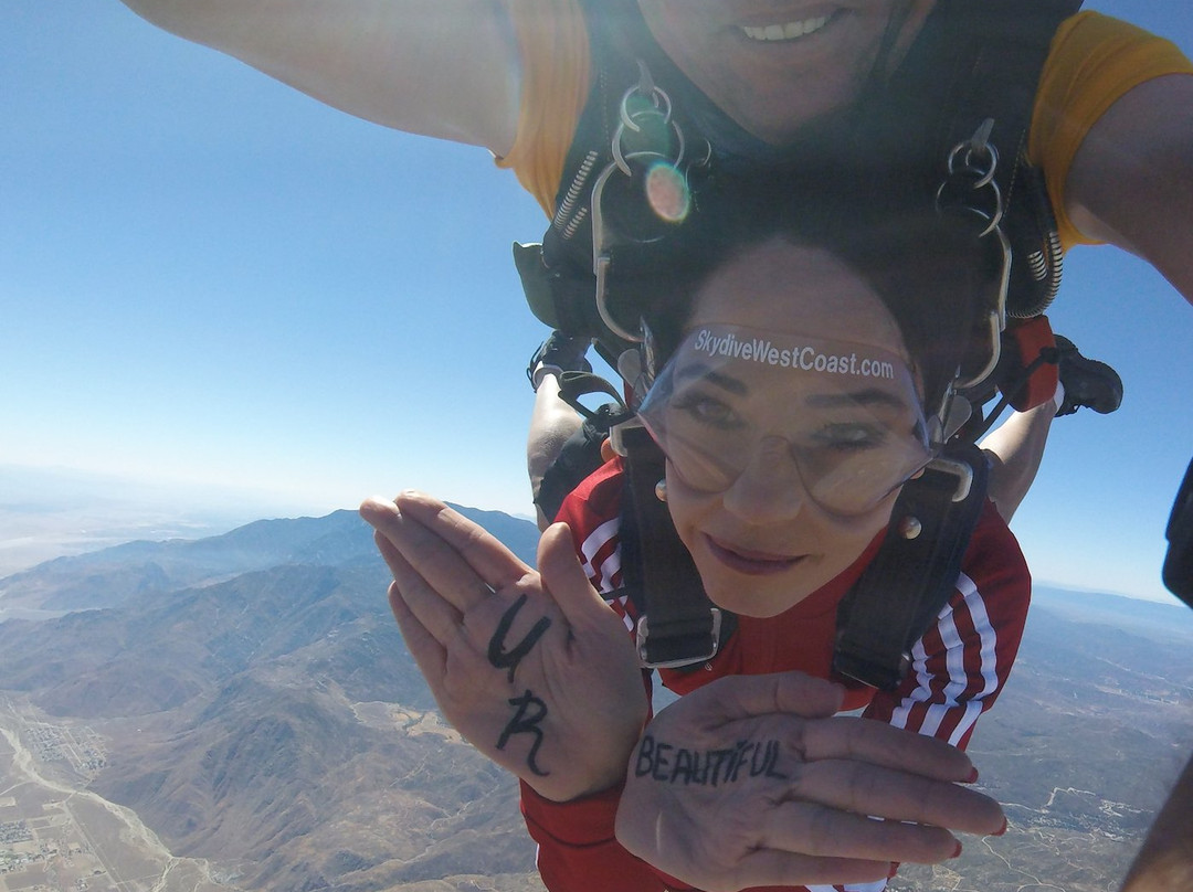 Skydive West Coast-班宁必去景点